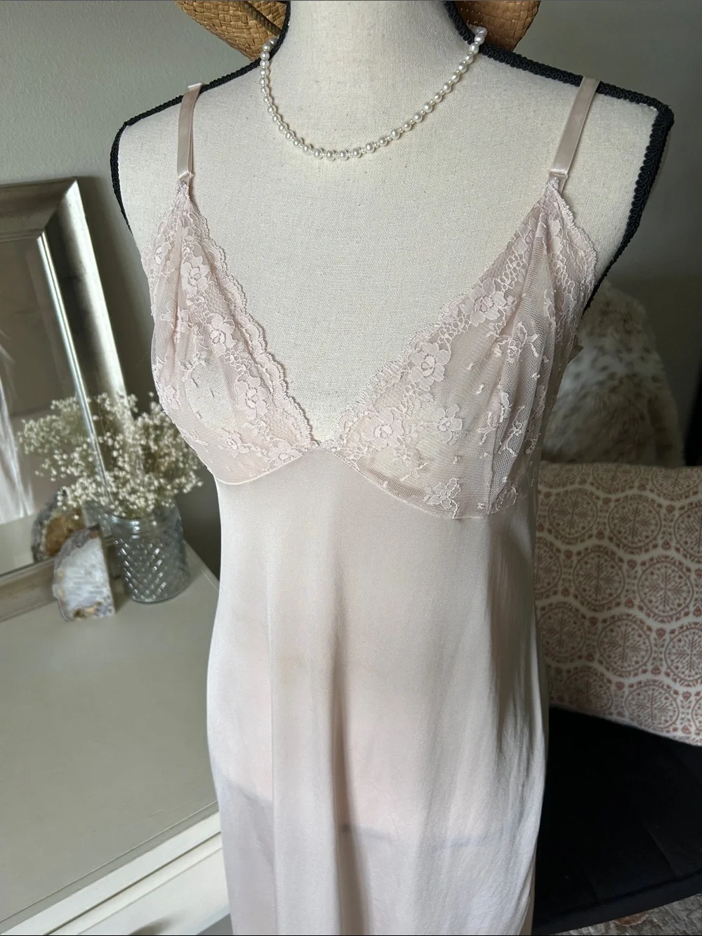 Vtg USA Dixie belle champagne cream pink lace nylon midi slip night dress 36 - Picture 2 of 16